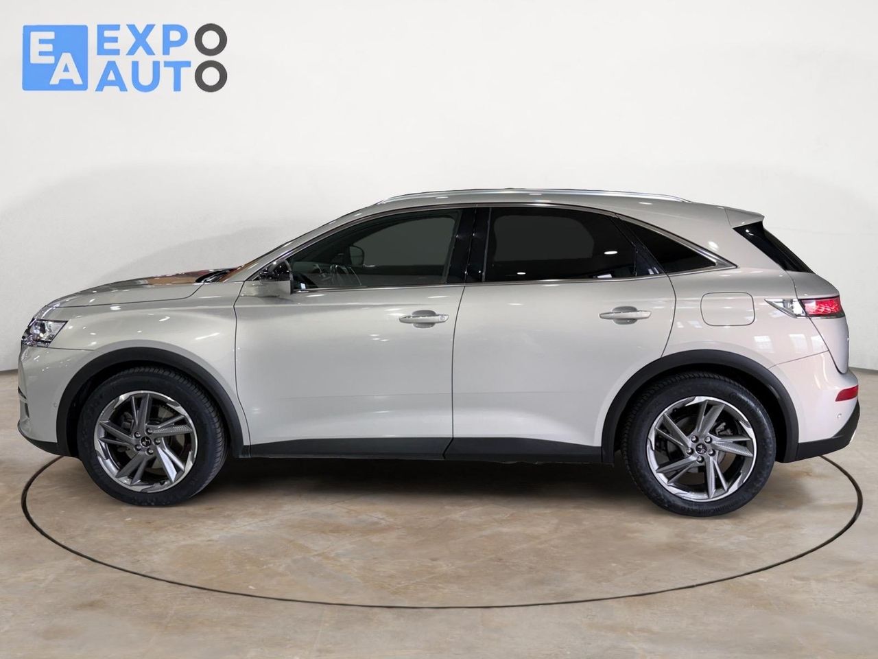 DS DS 7 Crossback 1.6 E-Tense 300 Louvre Auto 4WD - Foto 2