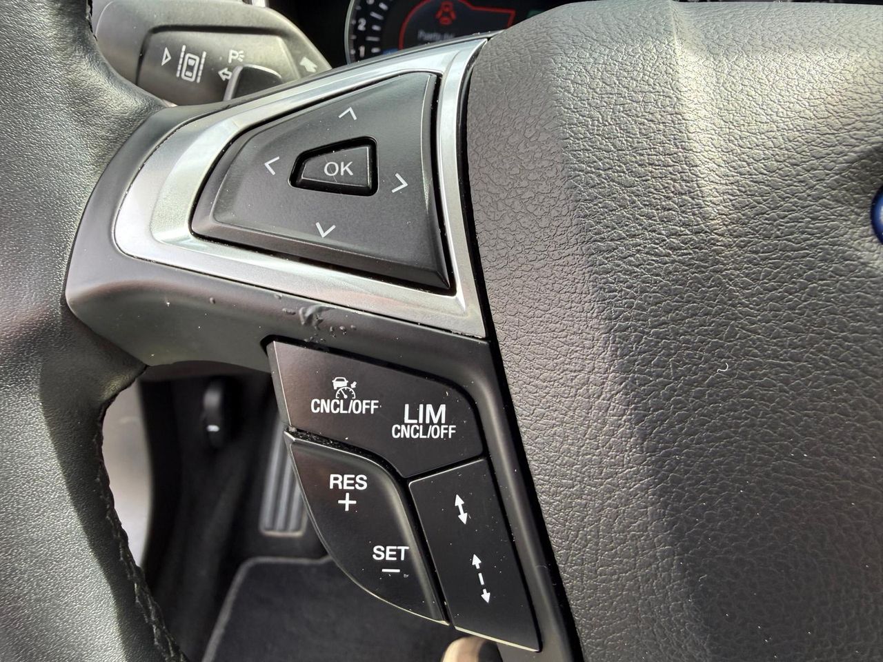 Ford Mondeo 2.0 EcoBoost 240CV Auto Vignale Sedán - Foto 2