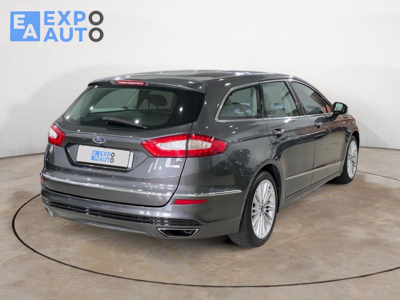 Ford Mondeo 2.0 EcoBoost 240CV Auto Vignale Sedán - Foto 6