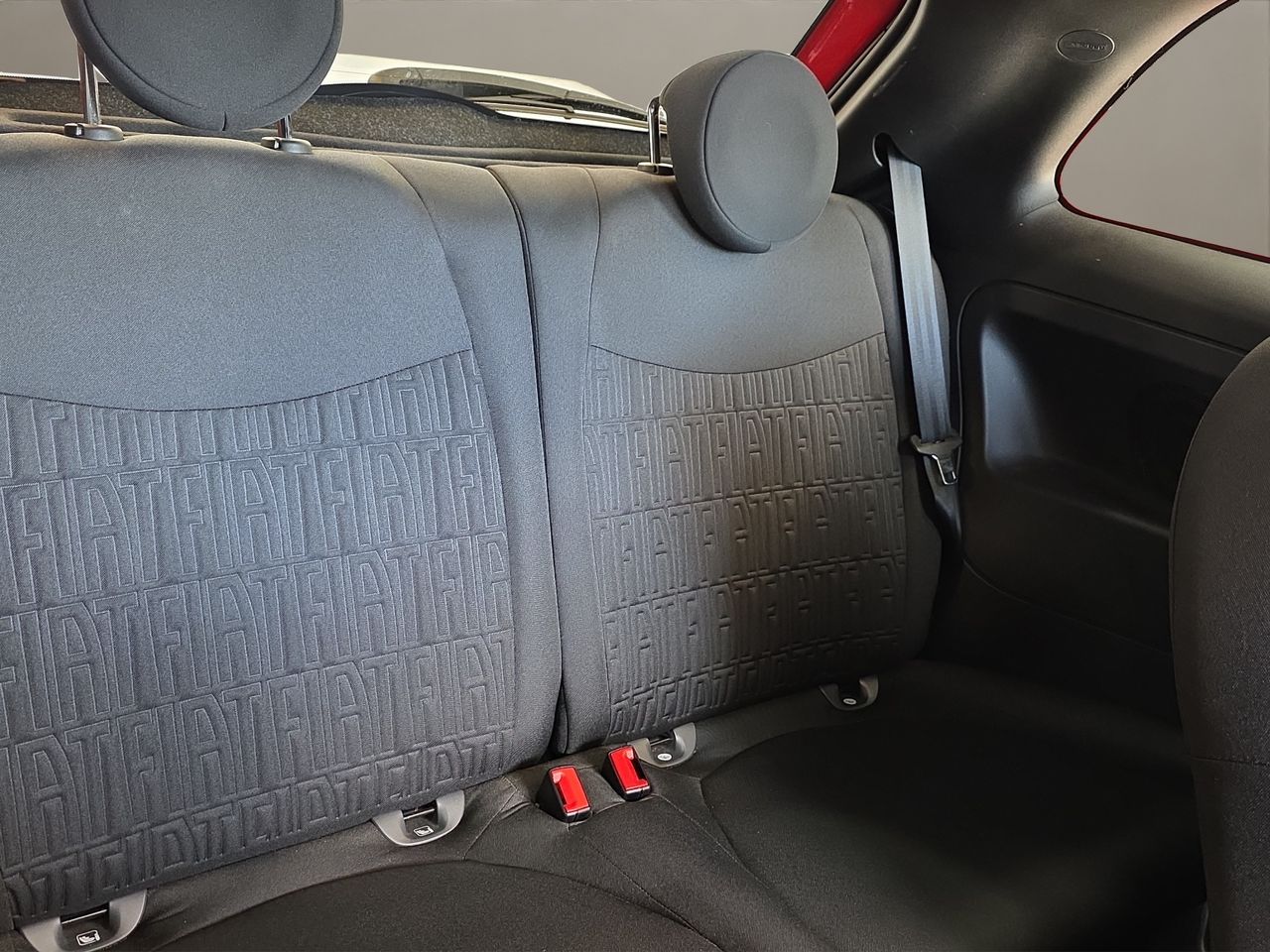 Fiat 500 Dolcevita 1.0 Hybrid 51KW (70 CV) - Foto 2