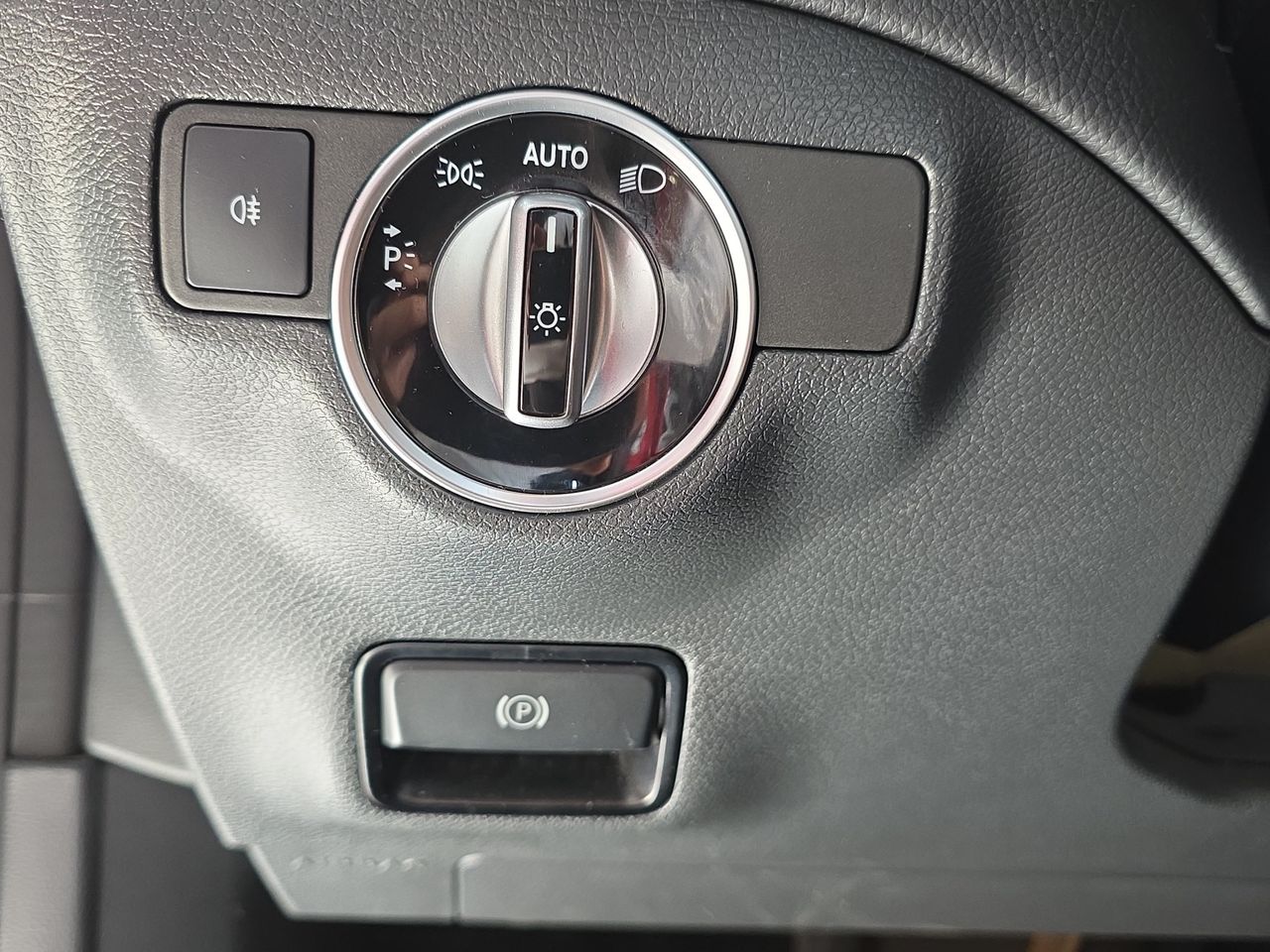 Mercedes CLA  200 D DCT Shooting Brake - Foto 2