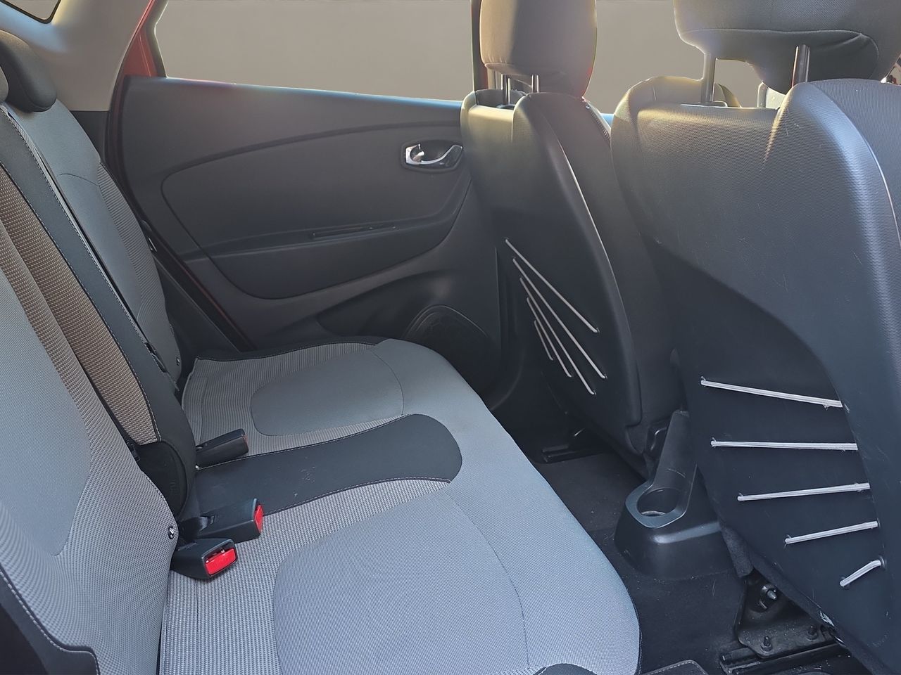 Renault Captur Zen Energy TCe 90 S&S eco2 - Foto 2