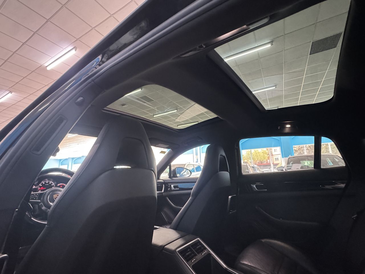 Porsche Panamera 4s - Foto 2