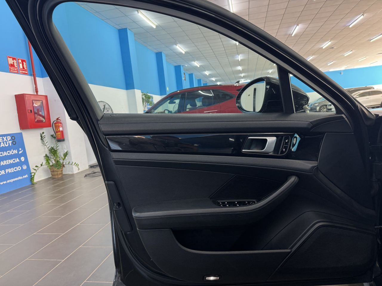 Porsche Panamera 4s - Foto 2