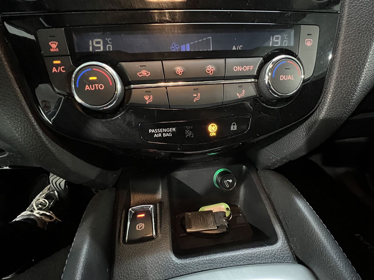 Nissan Qashqai 1.2 Connecta 116cv - Foto 2