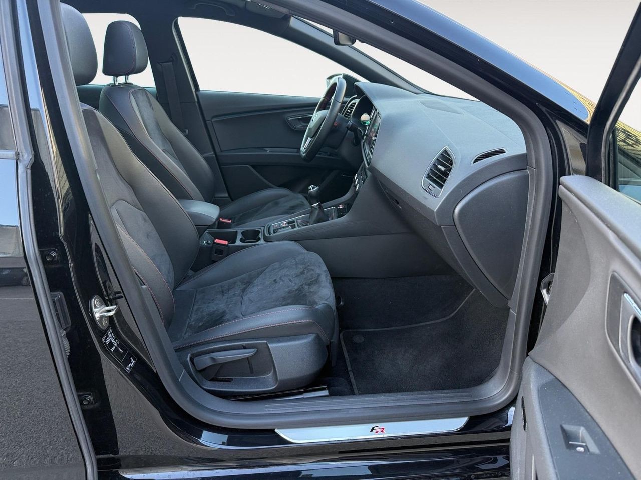 Seat Leon 2.0 TDI 135kW (184CV) St&Sp FR Plus - Foto 2