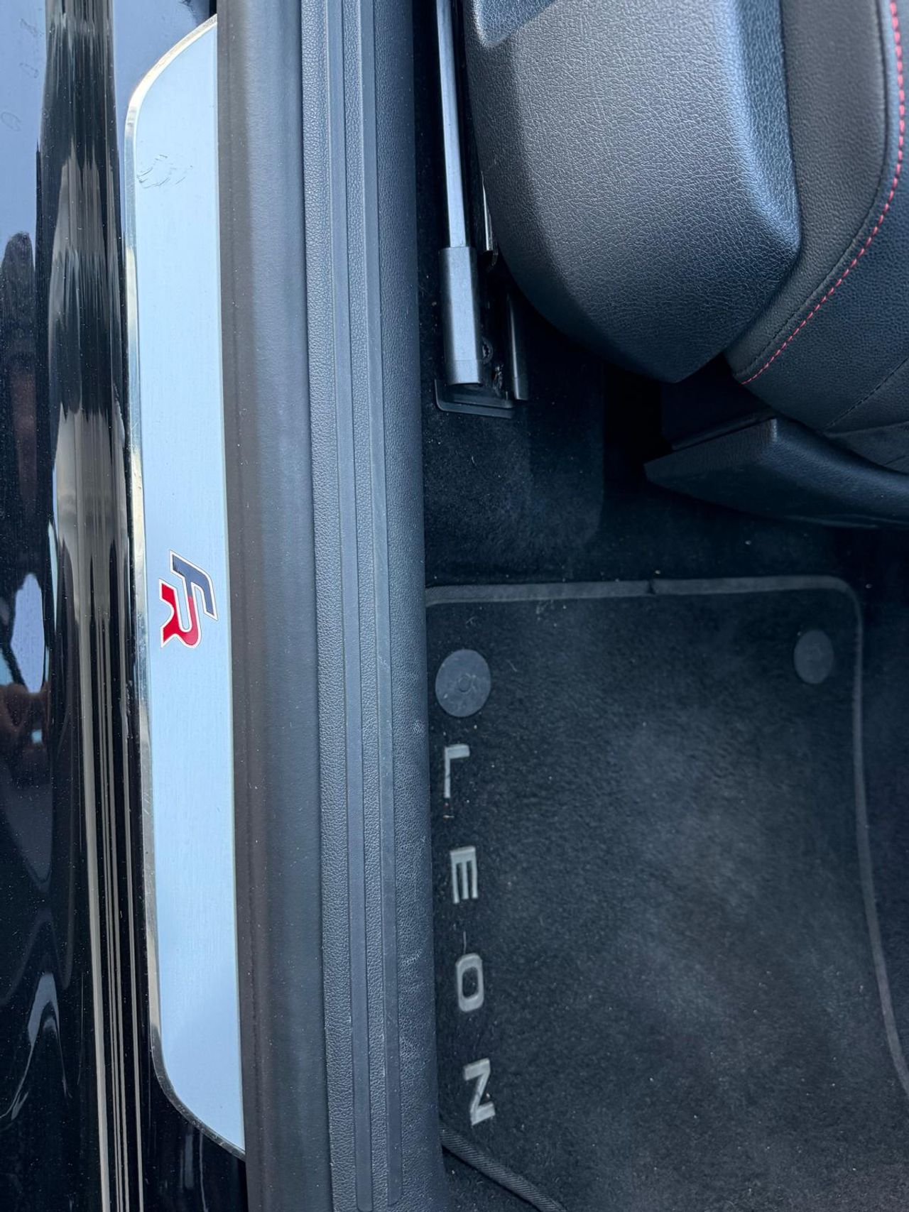 Seat Leon 2.0 TDI 135kW (184CV) St&Sp FR Plus - Foto 2