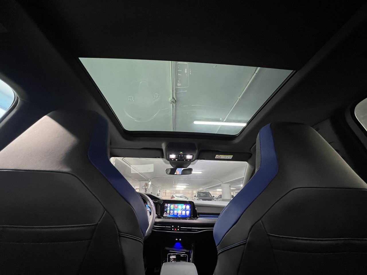 Volkswagen Golf 1.5 Tsi R-Line 4 Motion 320cv. - Foto 2