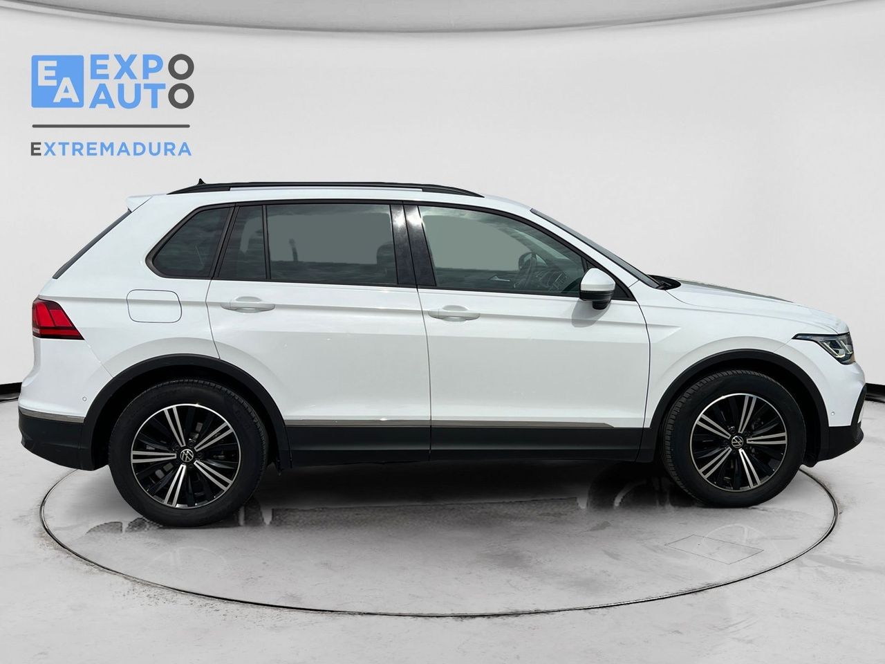Volkswagen Tiguan Allspace Life 2.0 TDI 110 kW (150 CV) DSG 7 plazas - Foto 2