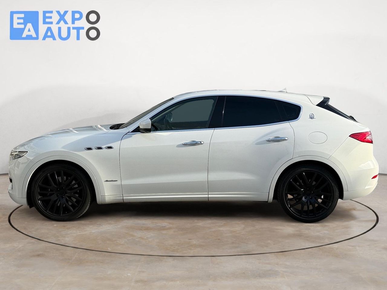Maserati Levante V6 430 HP AWD S GranLusso - Foto 2