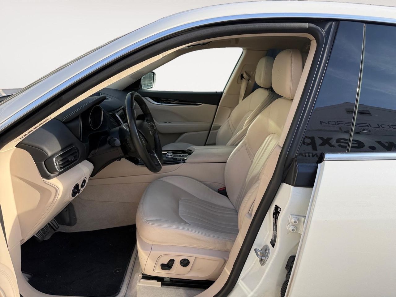 Maserati Levante V6 430 HP AWD S GranLusso - Foto 2