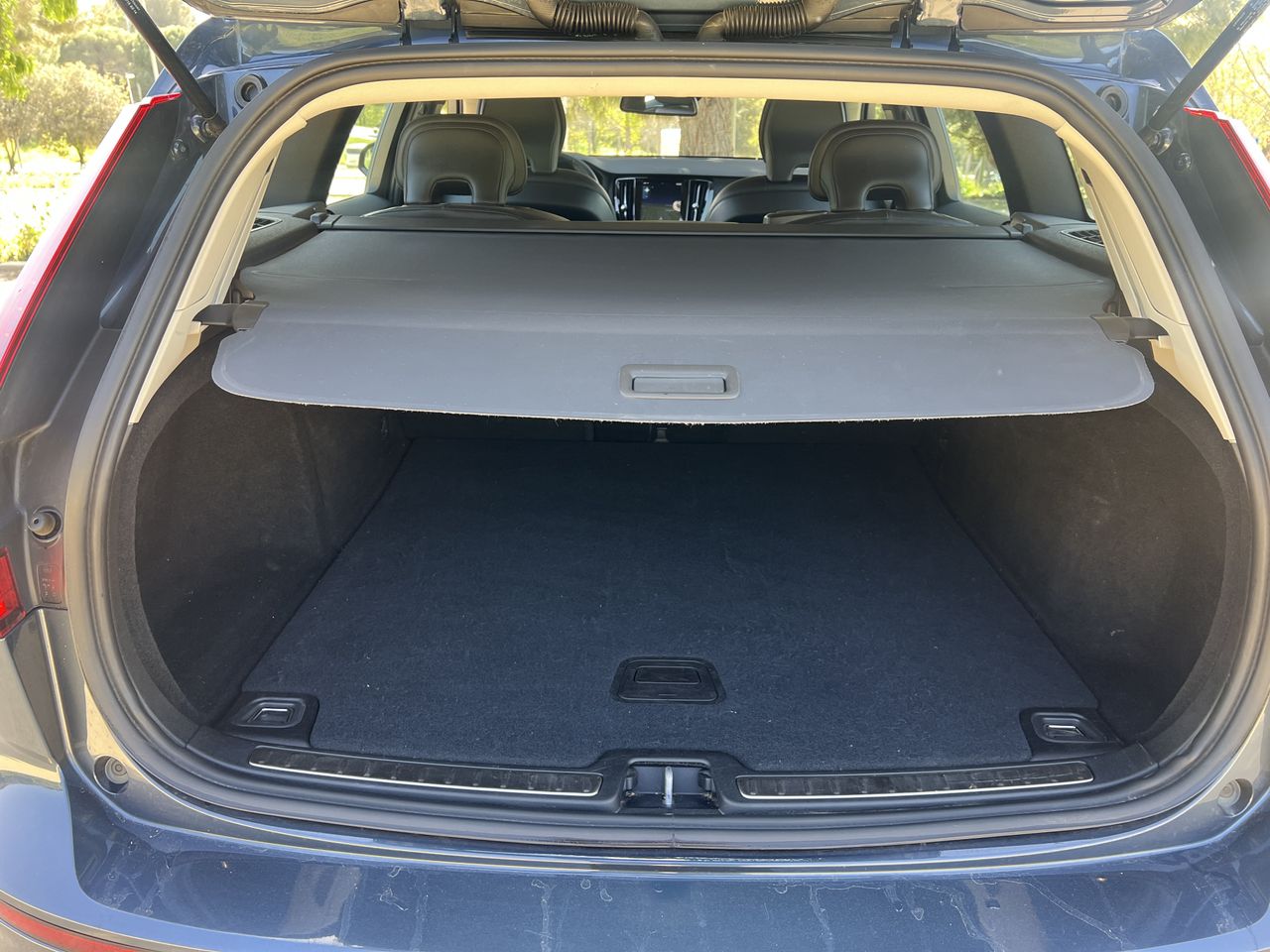 Volvo V60 2.0 D4 Cross Country AWD . - Foto 2