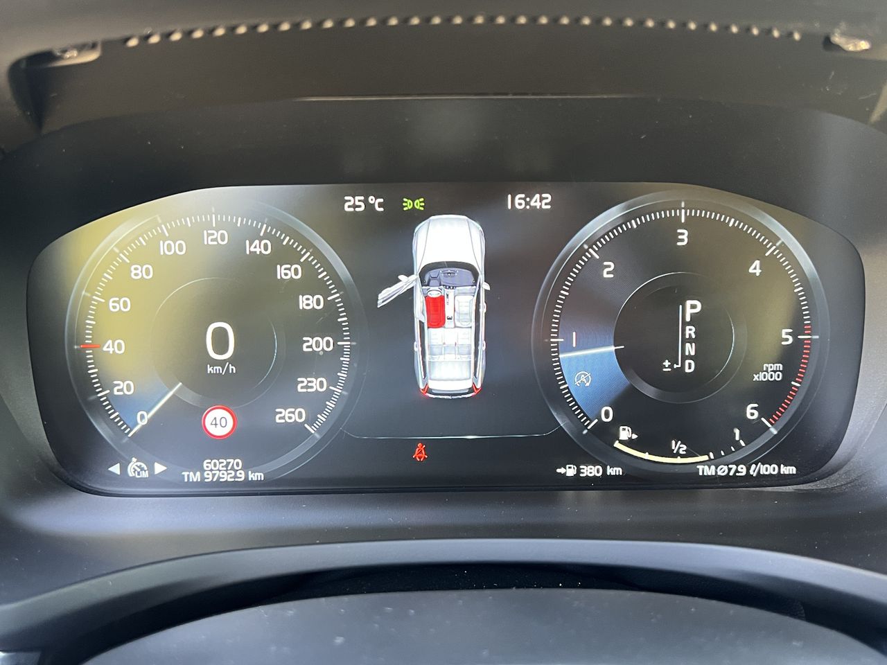 Volvo V60 2.0 D4 Cross Country AWD . - Foto 2