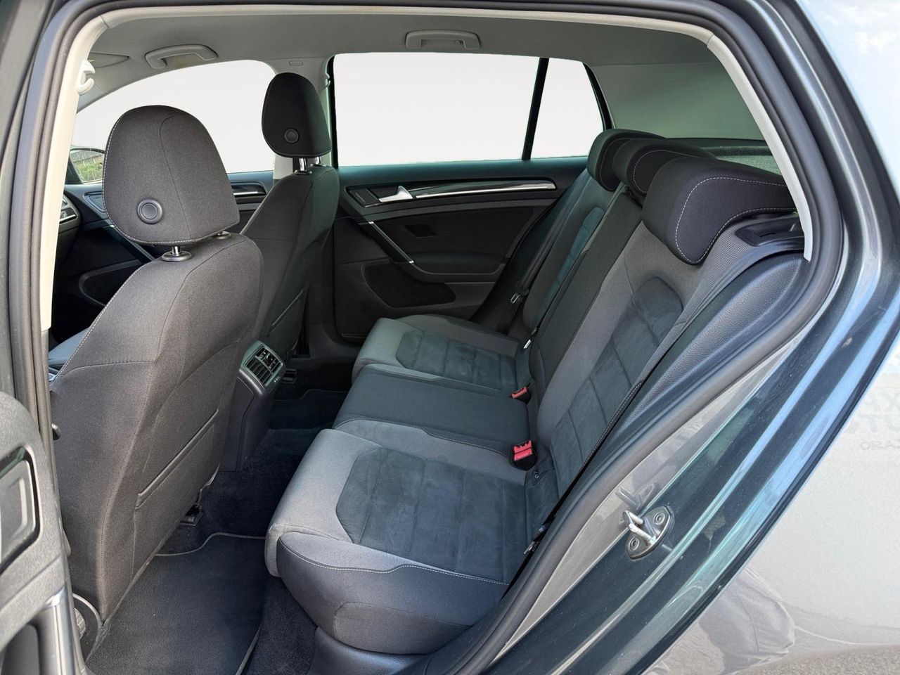 Volkswagen Golf Sport R-Line 1.5 TSI 110kW (150CV) DSG - Foto 2