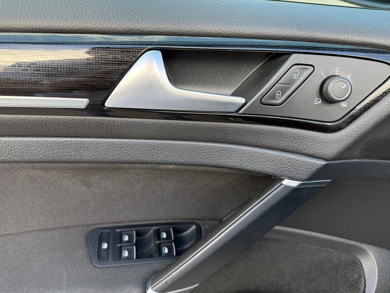 Volkswagen Golf Sport R-Line 1.5 TSI 110kW (150CV) DSG - Foto 2