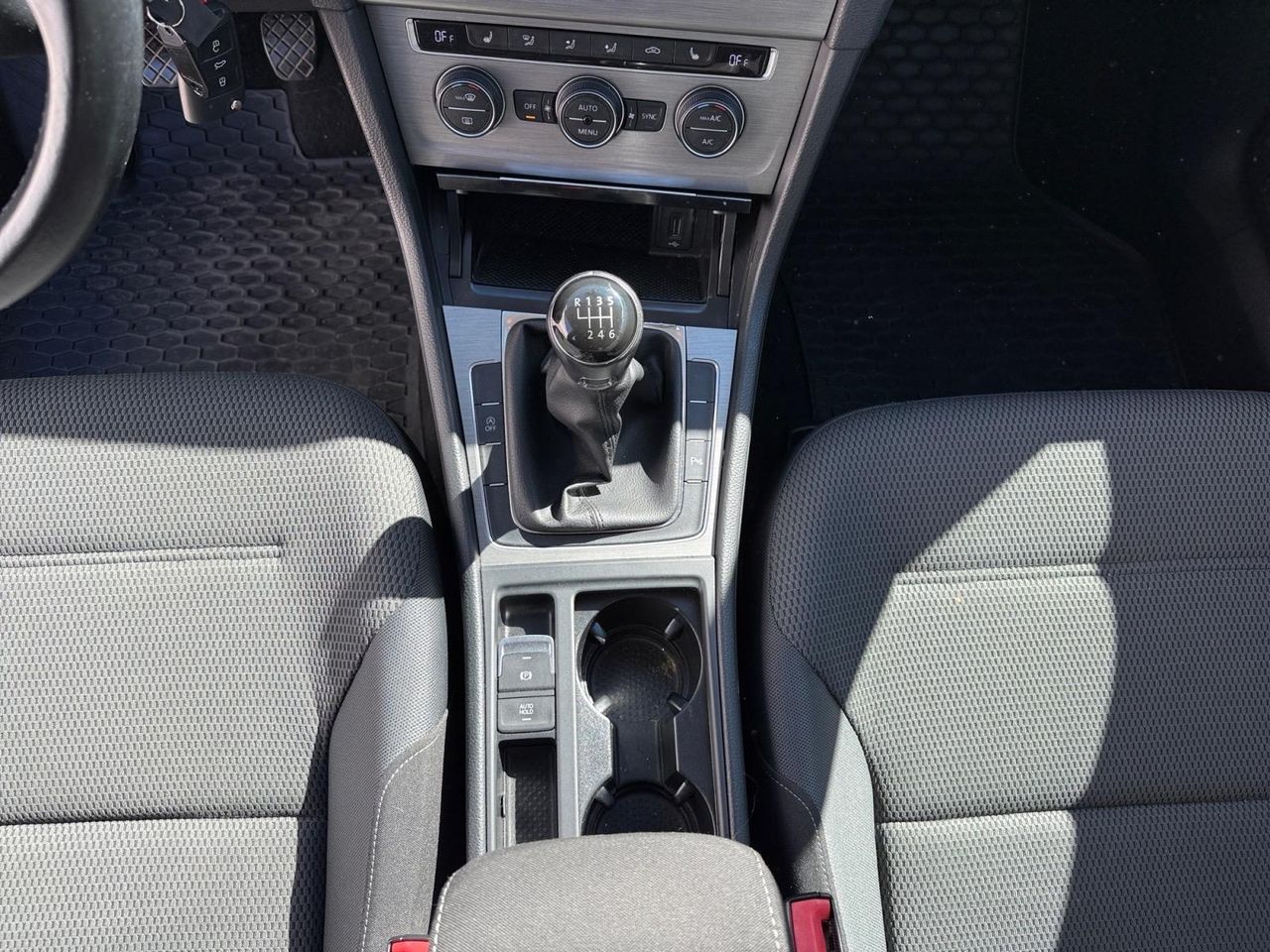 Volkswagen Golf Advance 1.4 TSI 140cv ACT Tech BMT - Foto 2