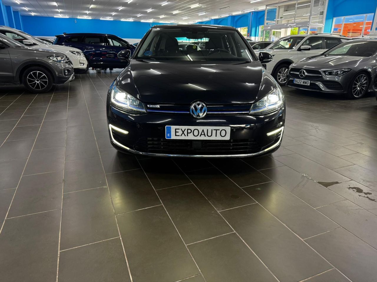Volkswagen Golf e- 100 kW (136 CV) - Foto 3