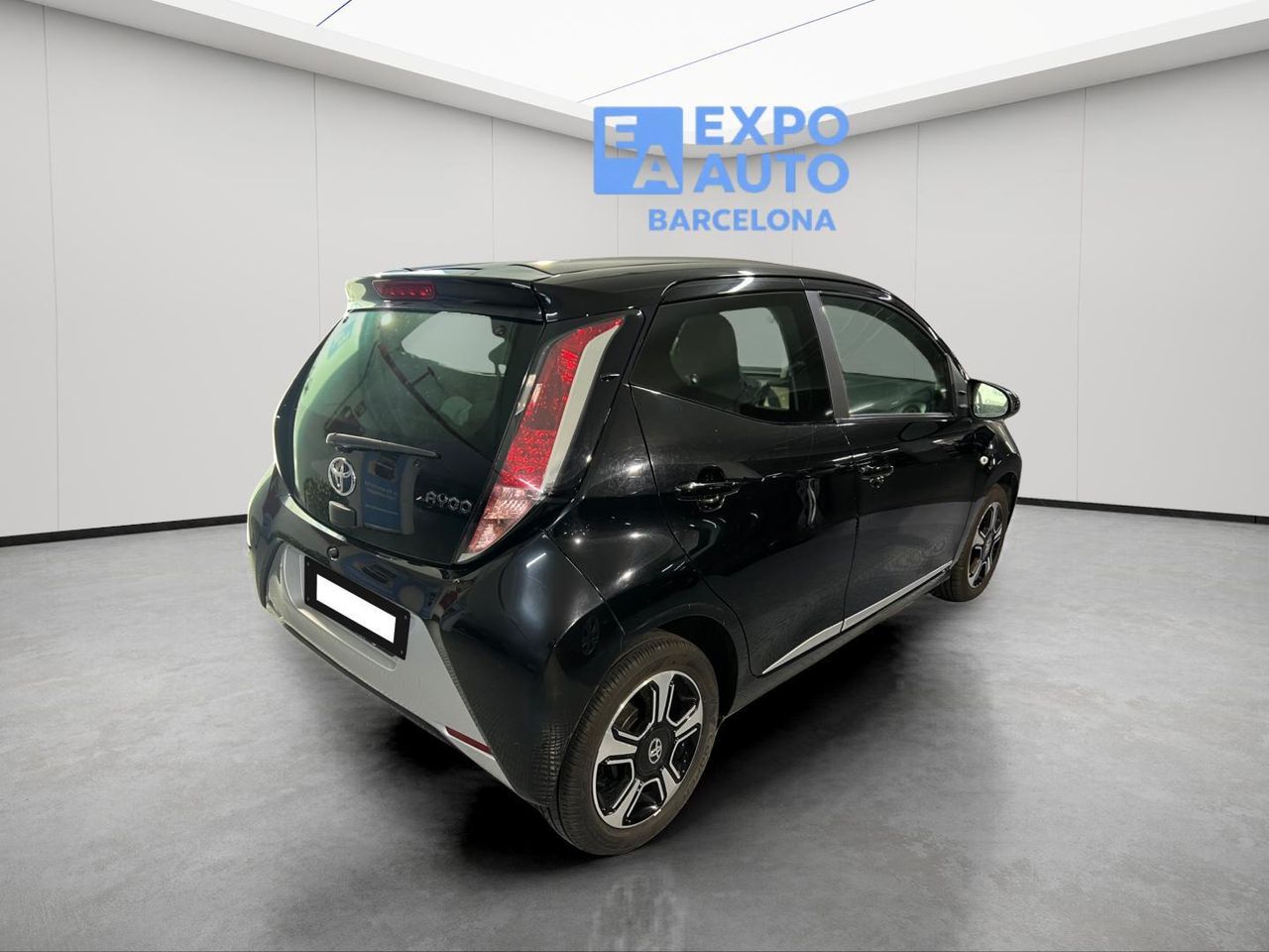 Toyota Aygo 1.0 X-Play 70cv. - Foto 5