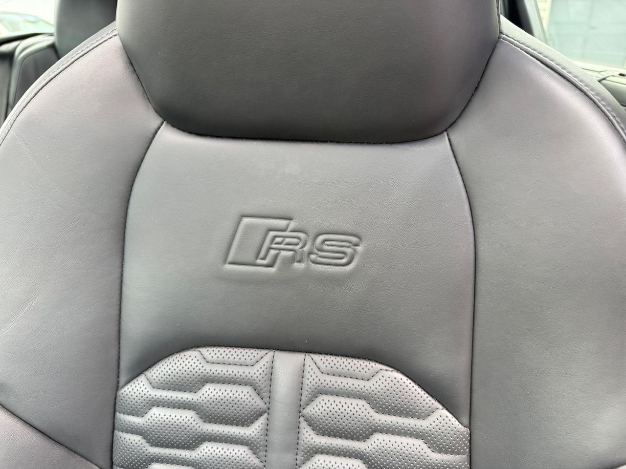bg