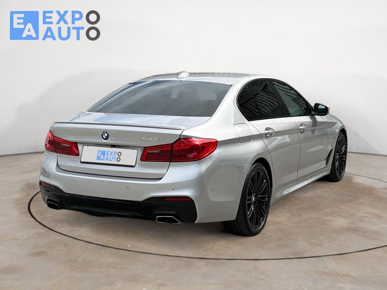 BMW Serie 5 530iA - Foto 6