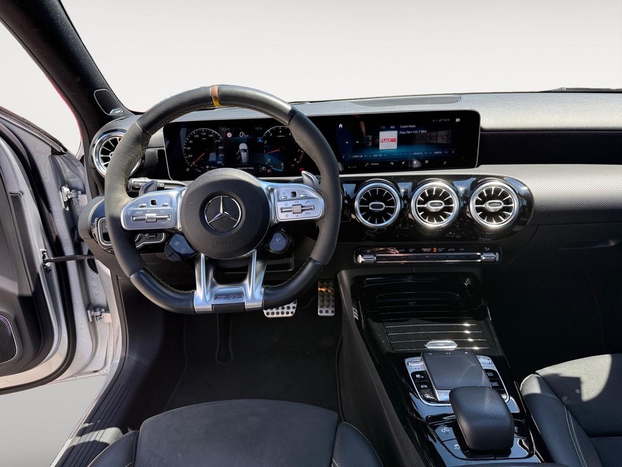 Mercedes Clase A Mercedes-AMG A 45 S 4MATIC+ - Foto 4