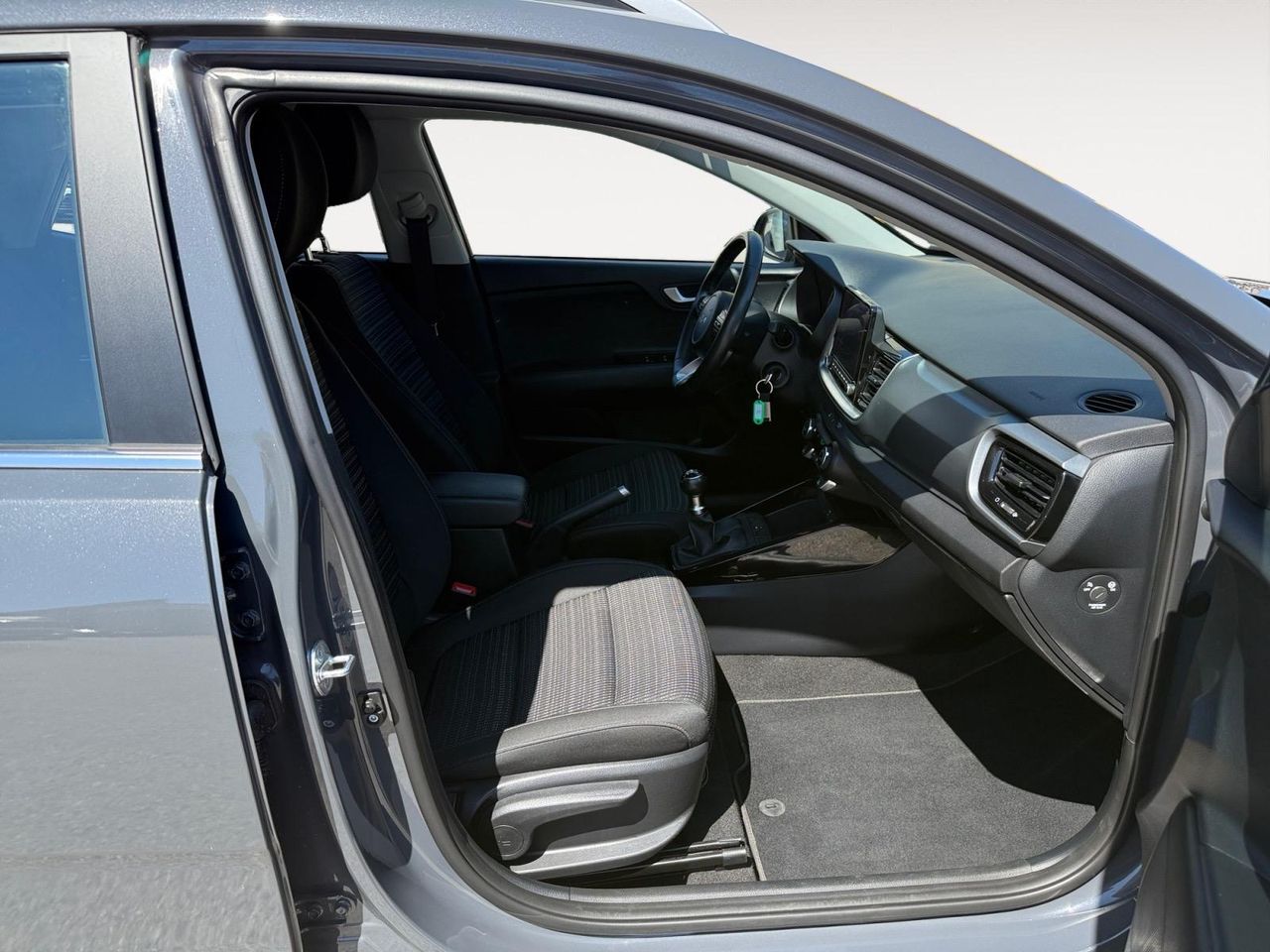 Kia Stonic 1.2 DPi 62kW (84CV) Drive - Foto 5