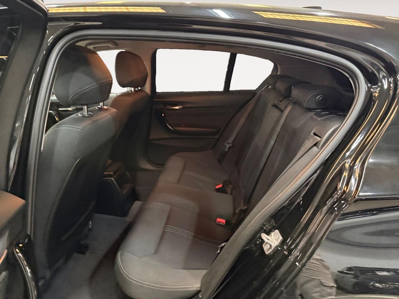 BMW Serie 1 118i - Foto 5