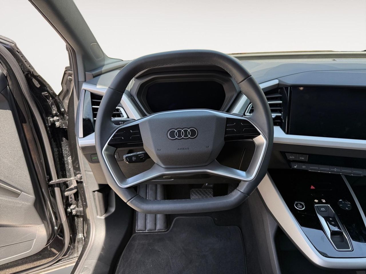 Audi Q4 e-tron Black line edition 45 e-tron 210kW 82kWh - Foto 6