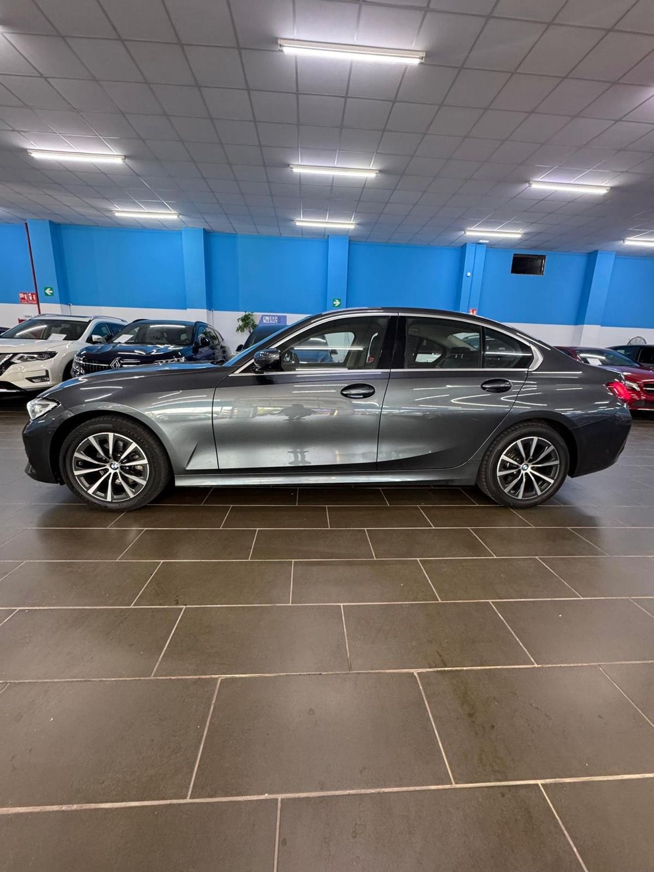 BMW Serie 3 320d Berlina - Foto 5