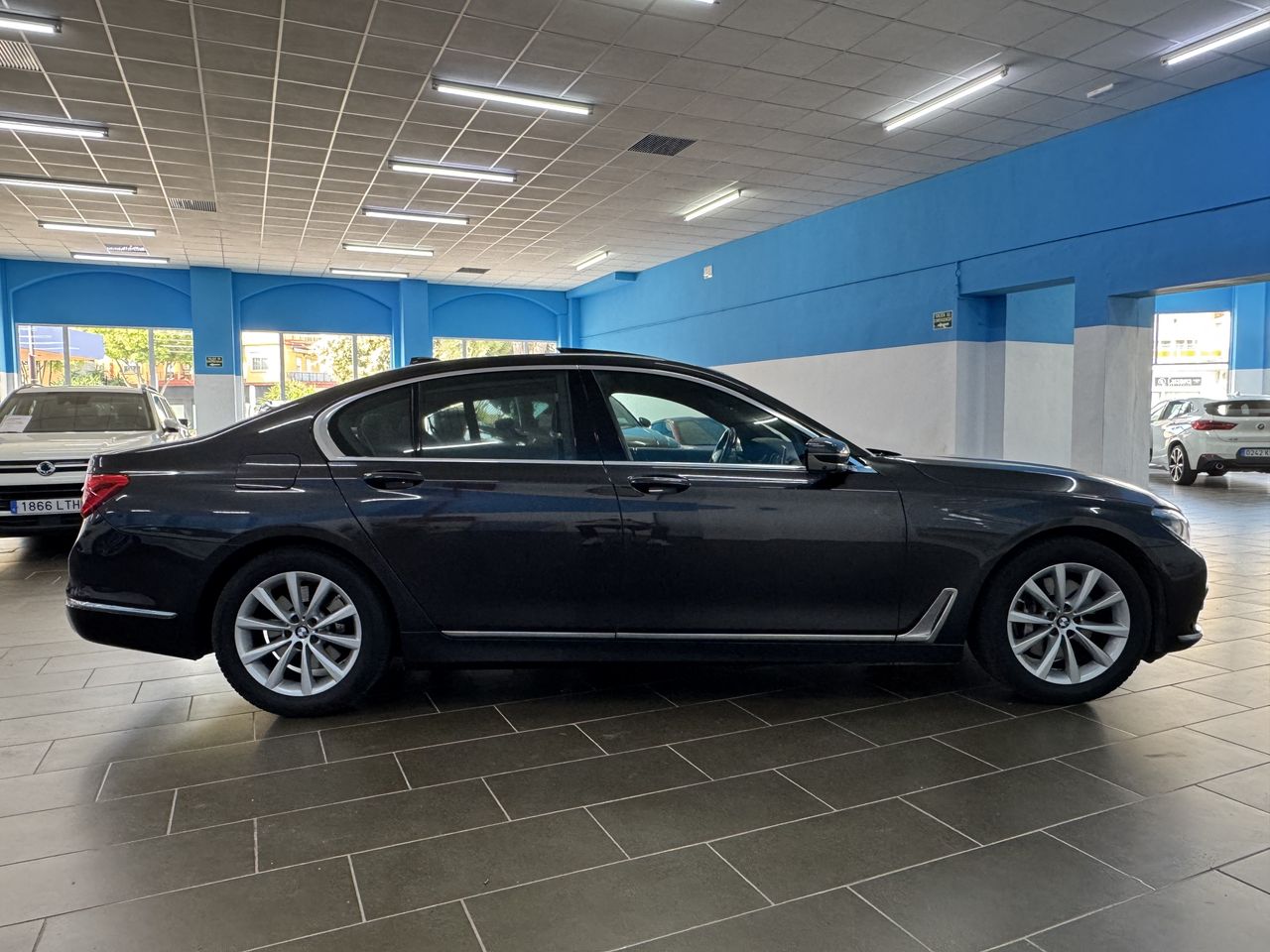 BMW Serie 7 730d xDrive - Foto 5