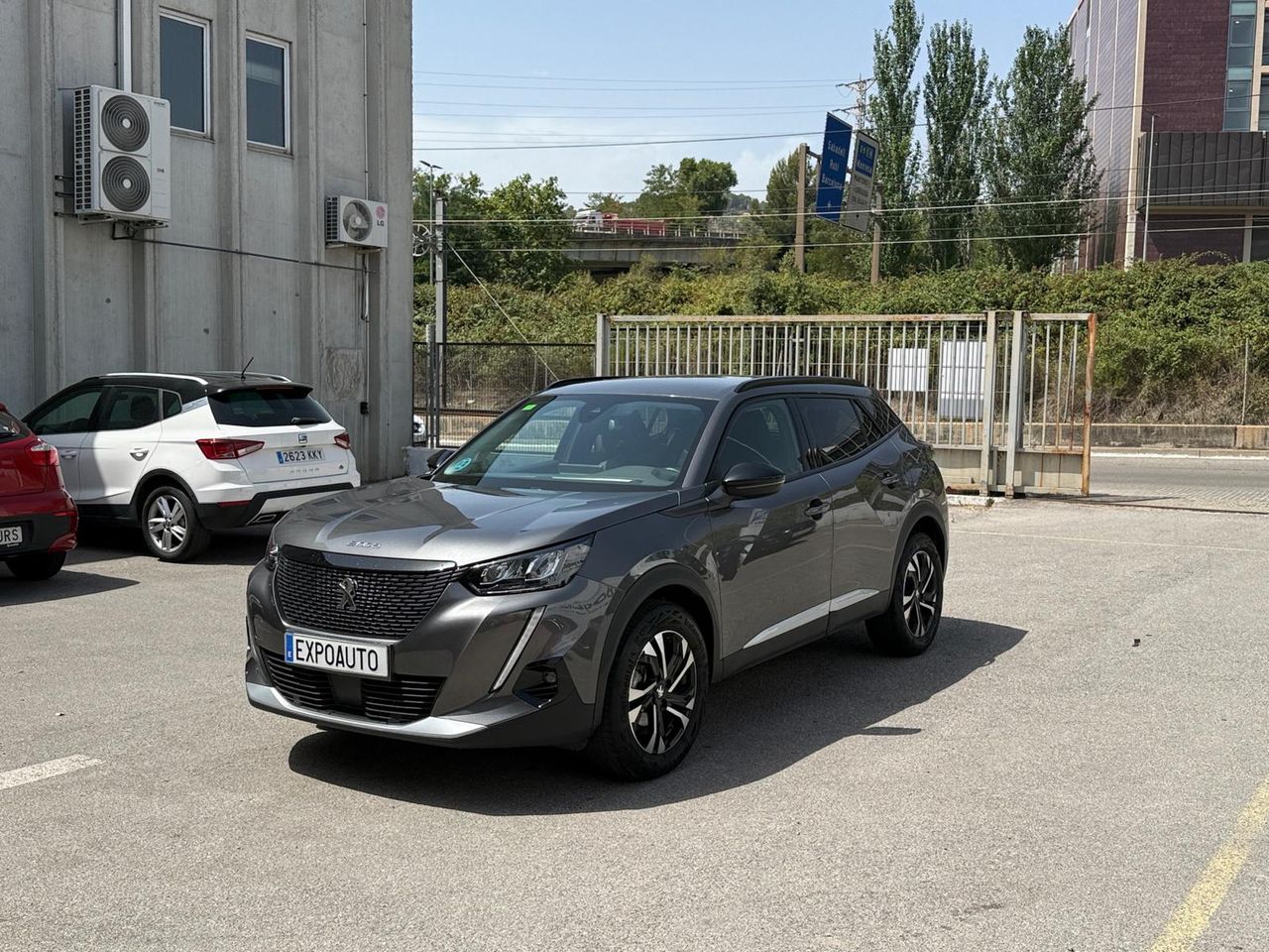 Peugeot 2008 Allure Pack BlueHDI 81kW (110CV) - Foto 4