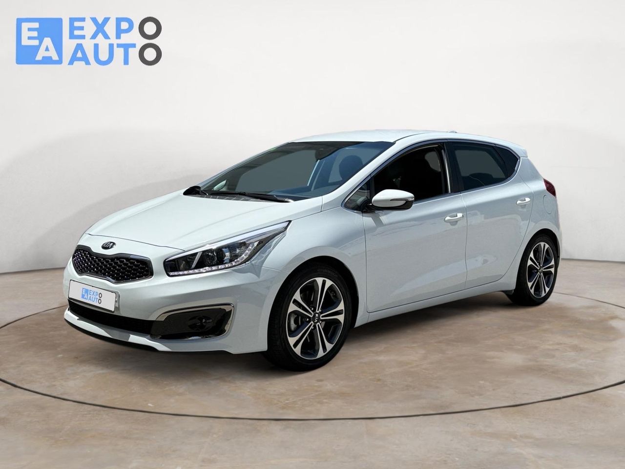 Kia Ceed 1.0 T-GDi 88kW (120CV) x-Tech17 Eco-Dyn - Foto 4