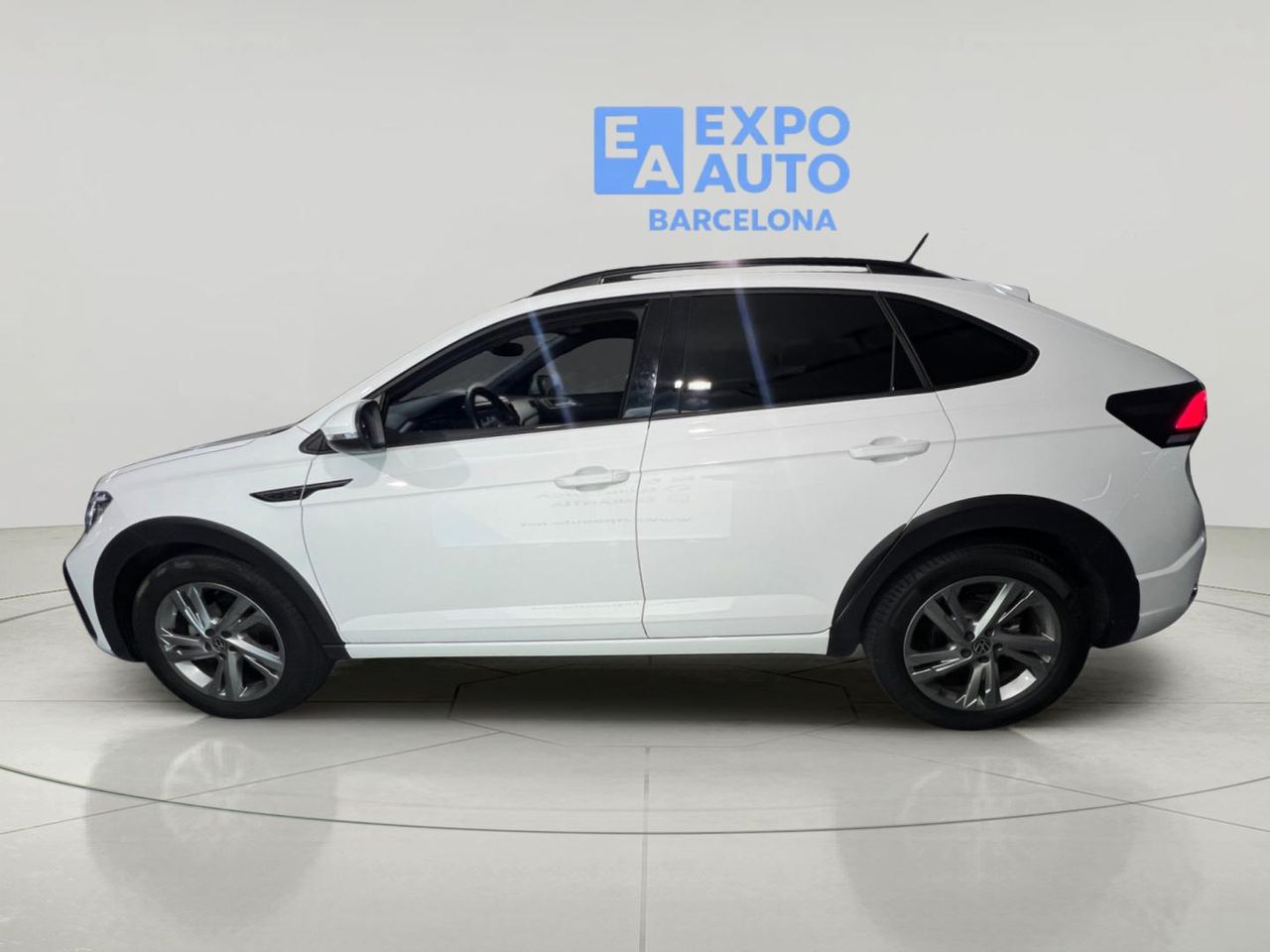 Volkswagen Taigo R-Line 1.0 TSI 81kW (110CV) DSG - Foto 4