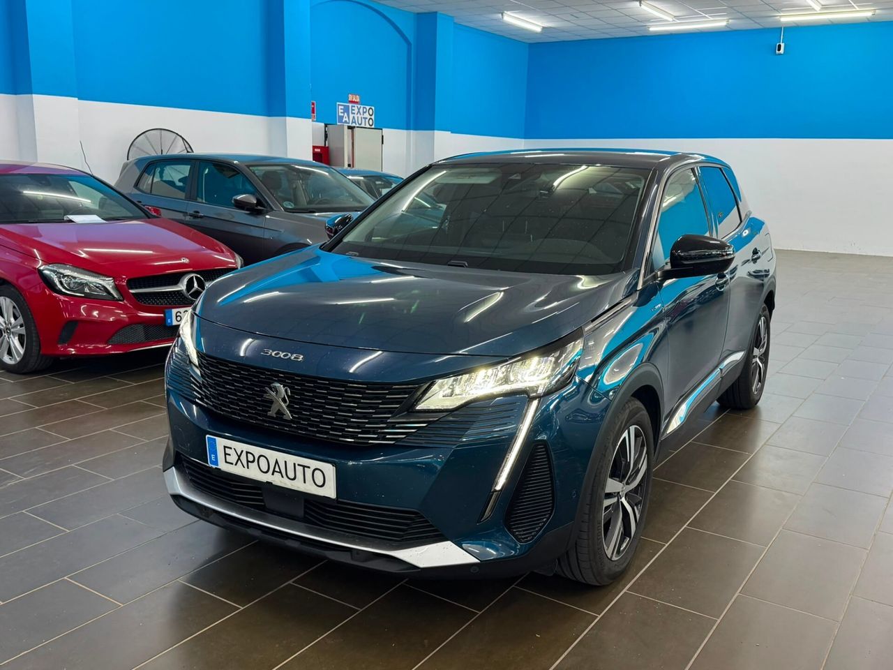Peugeot 3008 Hybrid Active Pack Plug-In Hybrid 180 e-EAT8 - Foto 4