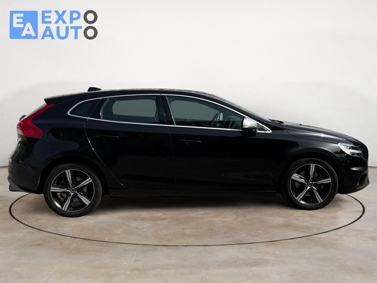 Volvo V40 2.0 T2 Momentum - Foto 6