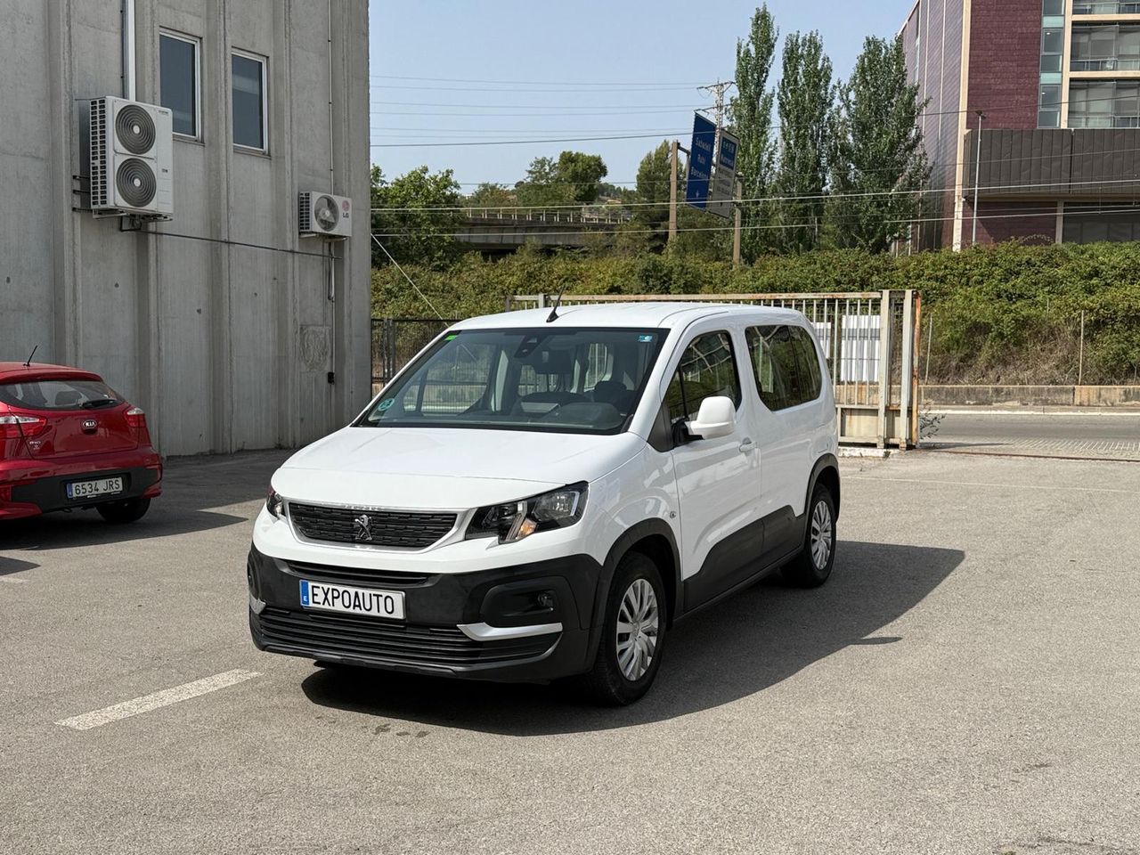 Peugeot Rifter Active Standard BlueHDi 73kW - Foto 4