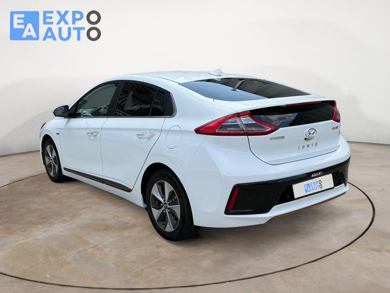 Hyundai IONIQ EV Tecno - Foto 6