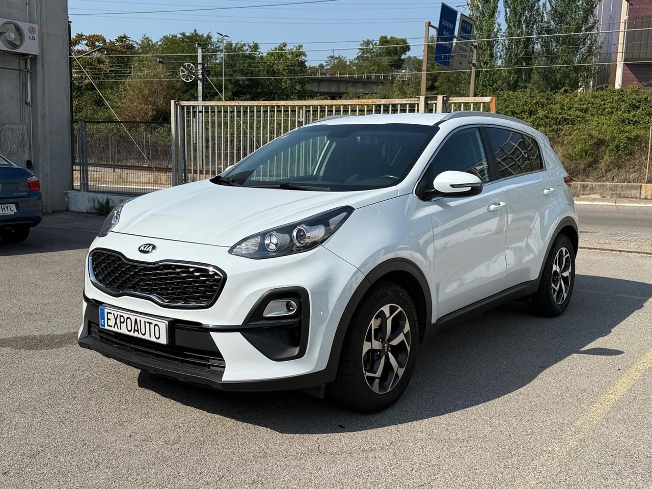 Kia Sportage 1.6 MHEV Business DCT 100kW (136CV) 4X2 - Foto 6