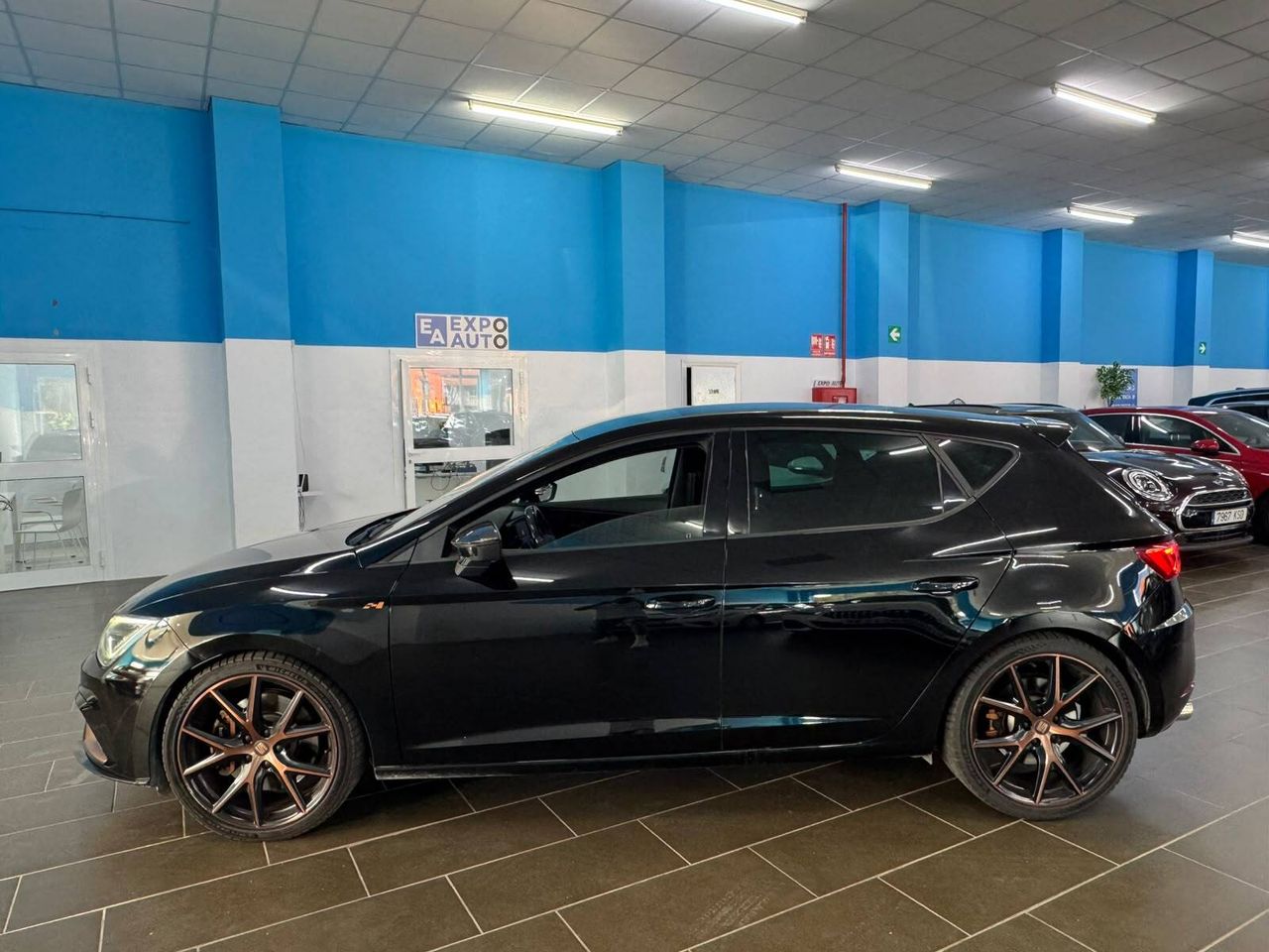 Seat Leon 2.0 TSI 213kW DSG-7 Cupra Carbon Edition - Foto 5