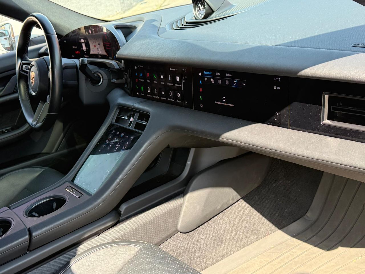 Porsche Taycan - - Foto 6