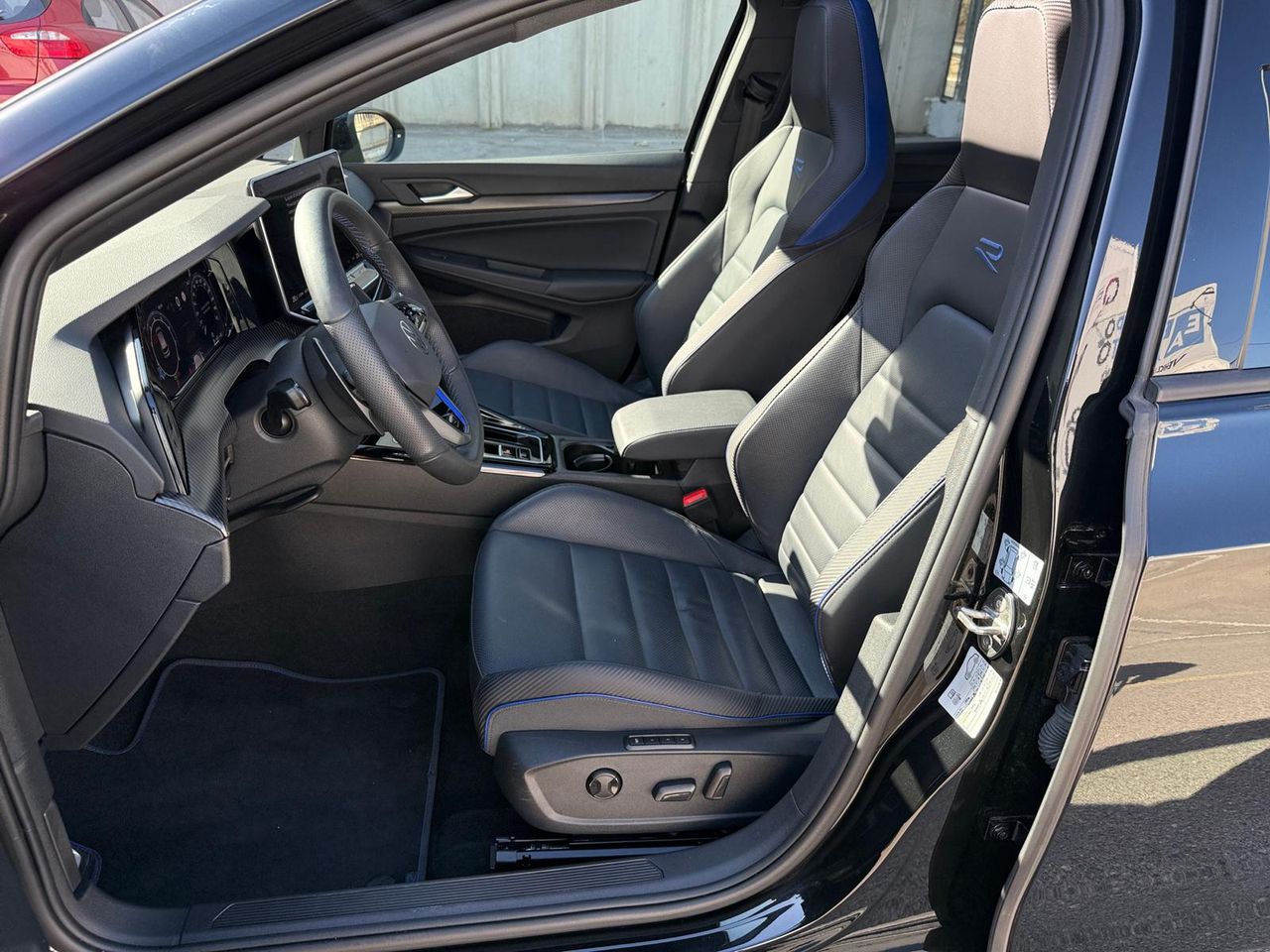 Volkswagen Golf R 2.0 TSI 245kW (333CV) DSG 4Motion - Foto 6