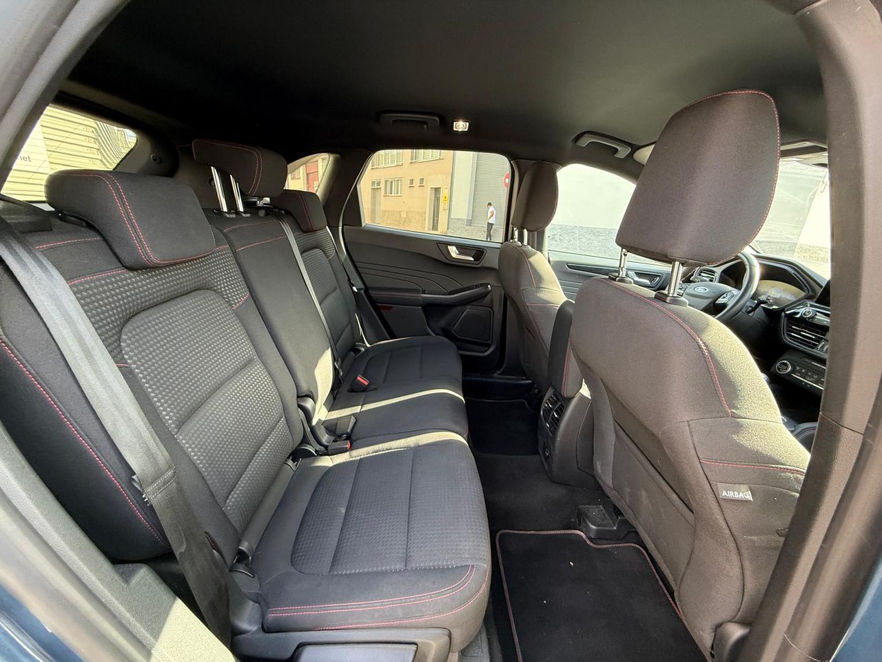 Ford Kuga ST-Line 1.5 EcoBlue 88kW (120CV) - Foto 6