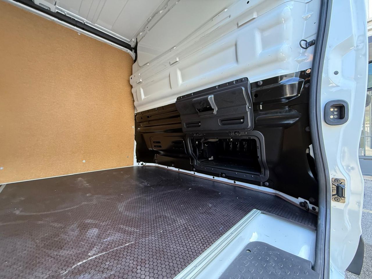 Nissan Primastar Combi 9 2.0dCi 110kW L2H1 1T N-Connecta - Foto 6