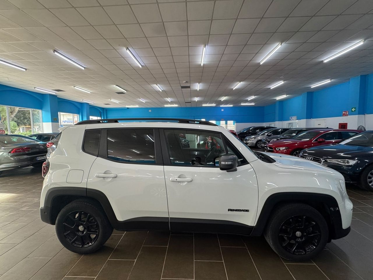Jeep Renegade Limited 1.3G 112kW (150CV) 4x2 DCT - Foto 5