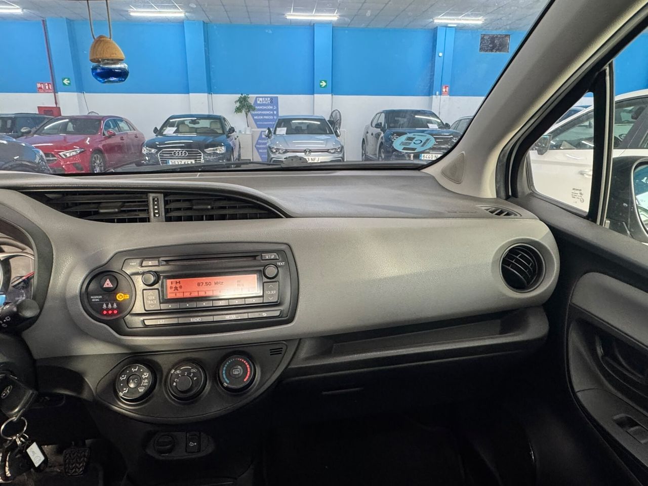 Toyota Yaris 1.0 70 Active - Foto 6
