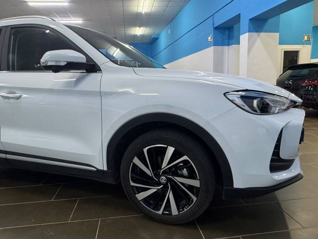 MG ZS Hybrid+ Luxury - Foto 4