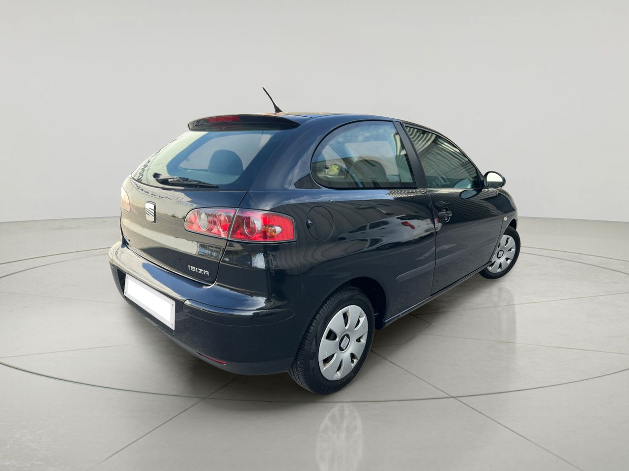 Seat Ibiza 1.4 16V 100 CV STYLANCE - Foto 5