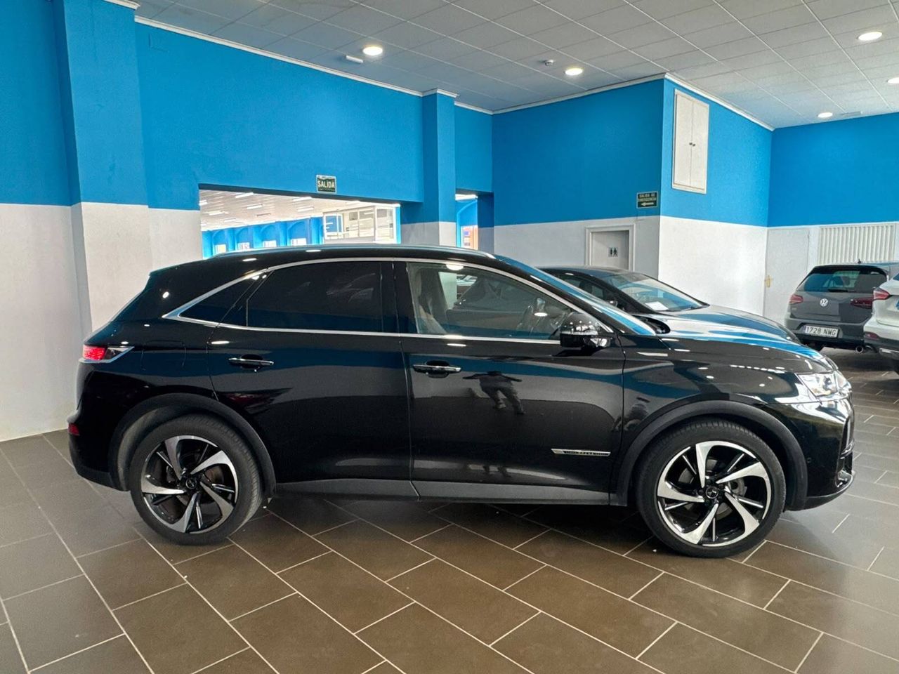 DS DS 7 Crossback PureTech 132kW (180CV) Auto. BE CHIC - Foto 4