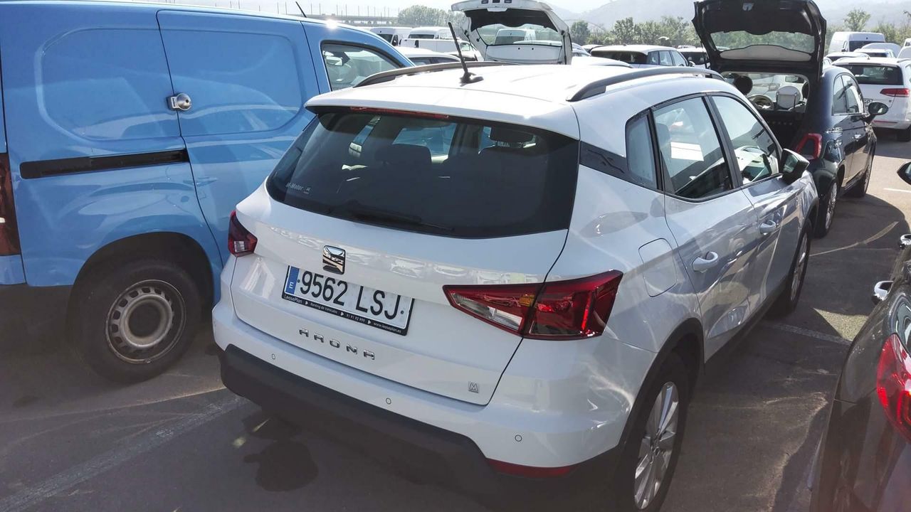seat arona 2021 / foto grande (3)