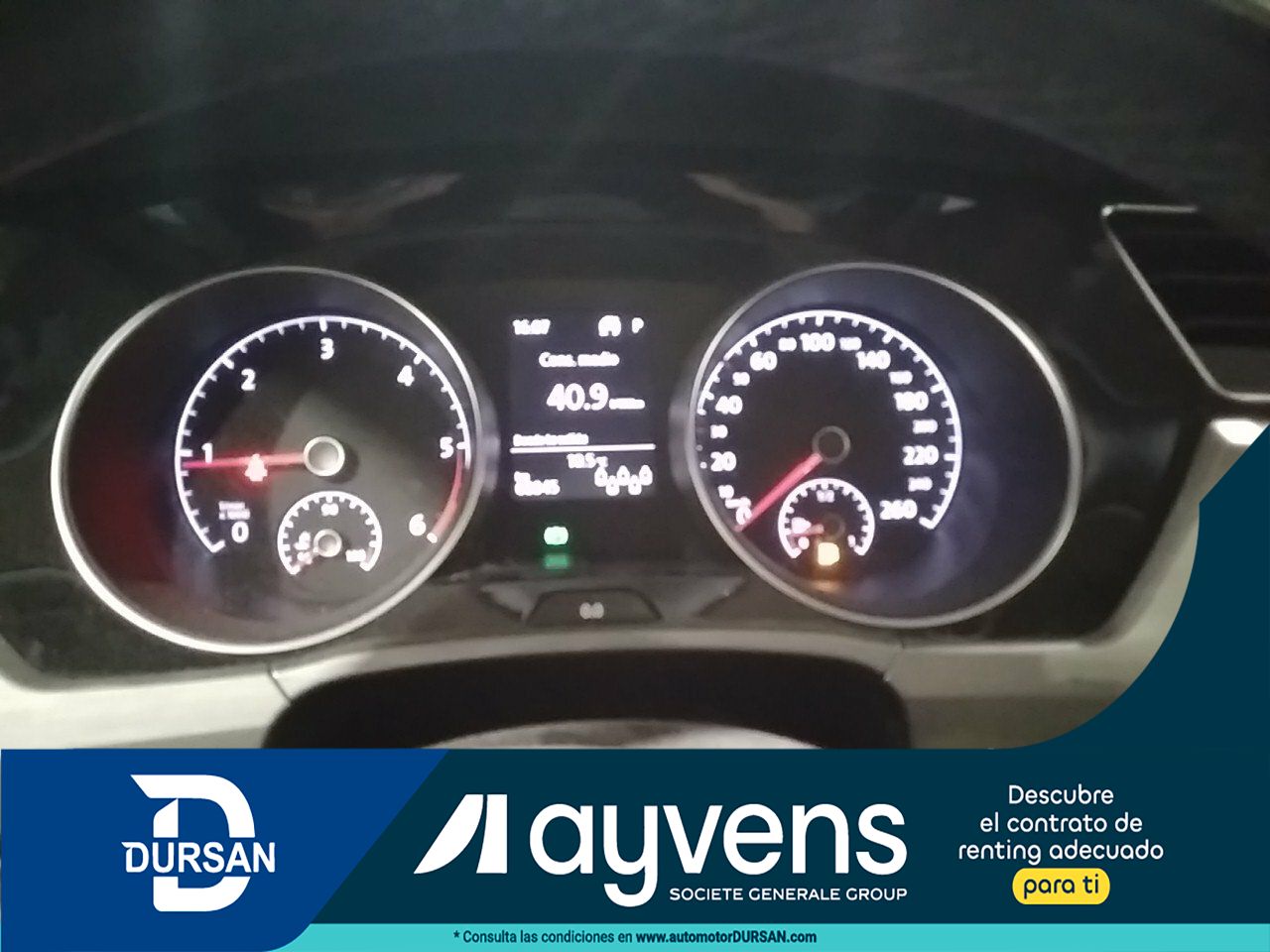 Foto volkswagen touran 2020 /